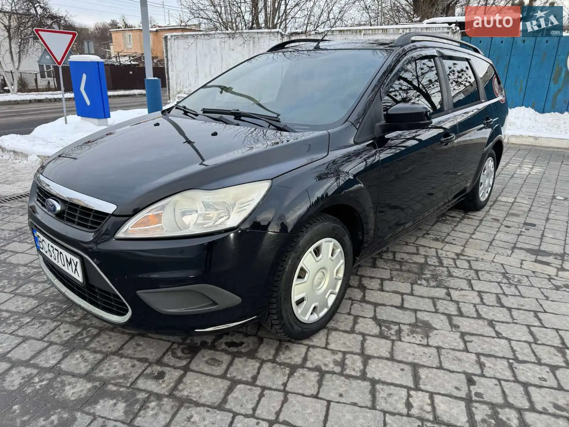 2010 Ford Focus - мініатюра 12