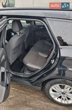 Универсал Ford Focus 2014 в 