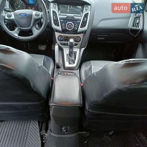 Седан Ford Focus 2013 в Золочеве