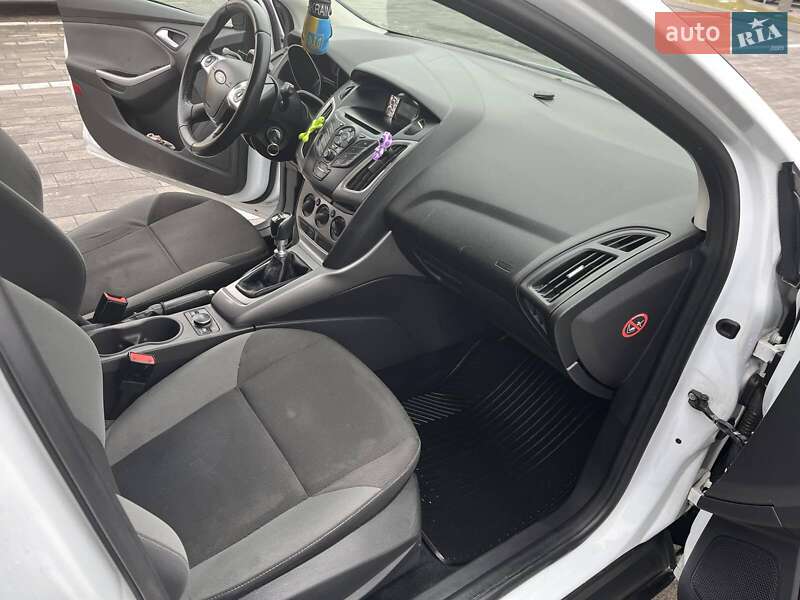 Универсал Ford Focus 2012 в Луцке