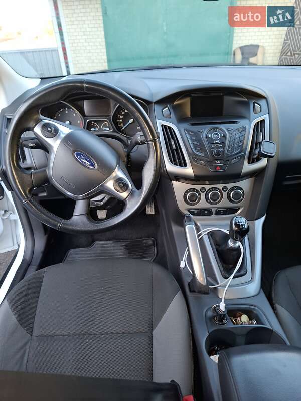 Хэтчбек Ford Focus 2012 в Хмельницком фото 16 Хэтчбек Ford Focus 2012 в Хмельницком