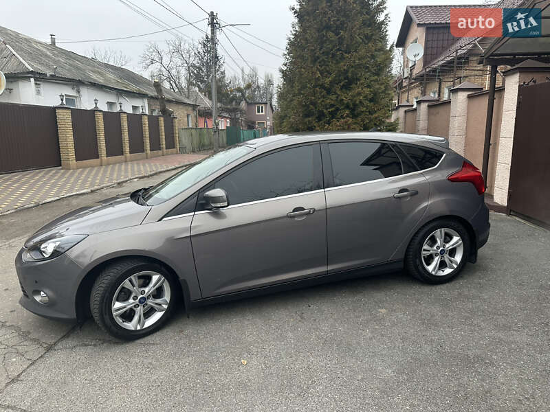 Хэтчбек Ford Focus 2013 в Киеве