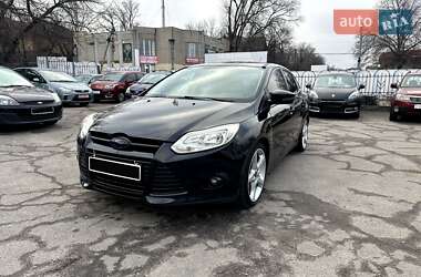 Седан Ford Focus 2013 в Кам'янському