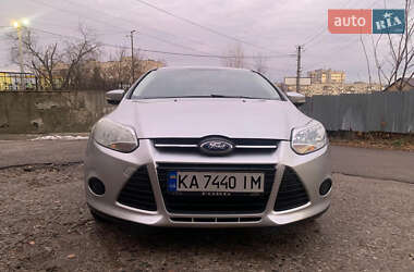 Седан Ford Focus 2013 в Обухове