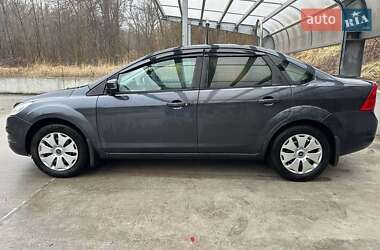 Седан Ford Focus 2010 в Киеве