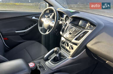 Универсал Ford Focus 2013 в 