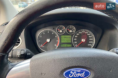 Универсал Ford Focus 2005 в 