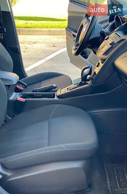 Седан Ford Focus 2016 в 