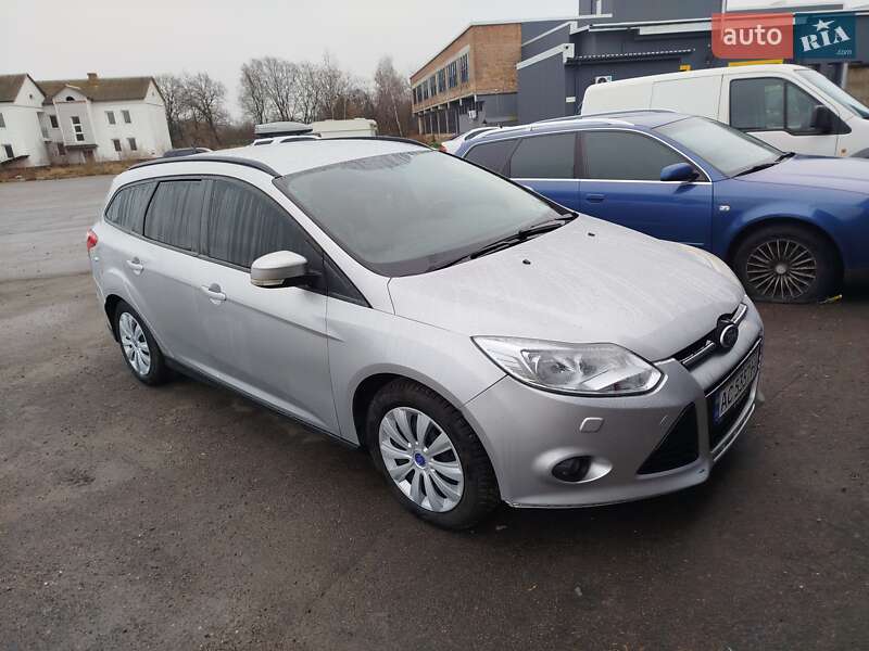 Универсал Ford Focus 2011 в Ровно фото 17 Универсал Ford Focus 2011 в Ровно