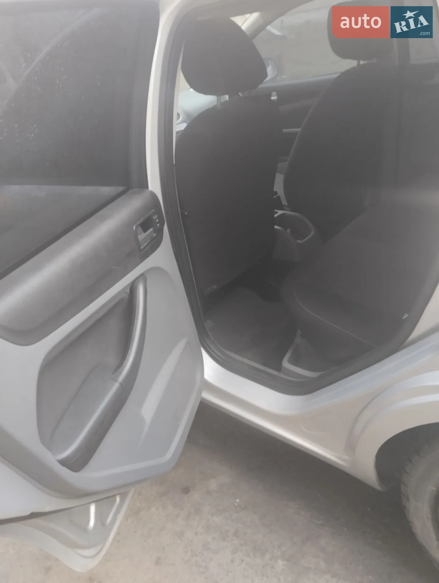2010 Ford Focus - мініатюра 7