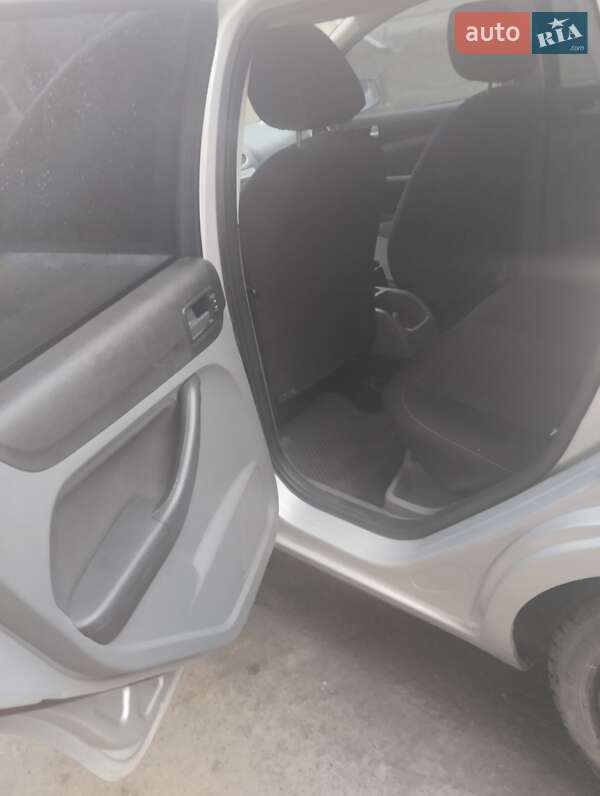 Універсал Ford Focus 2010 в Старокостянтинові фото 7 Універсал Ford Focus 2010 в Старокостянтинові