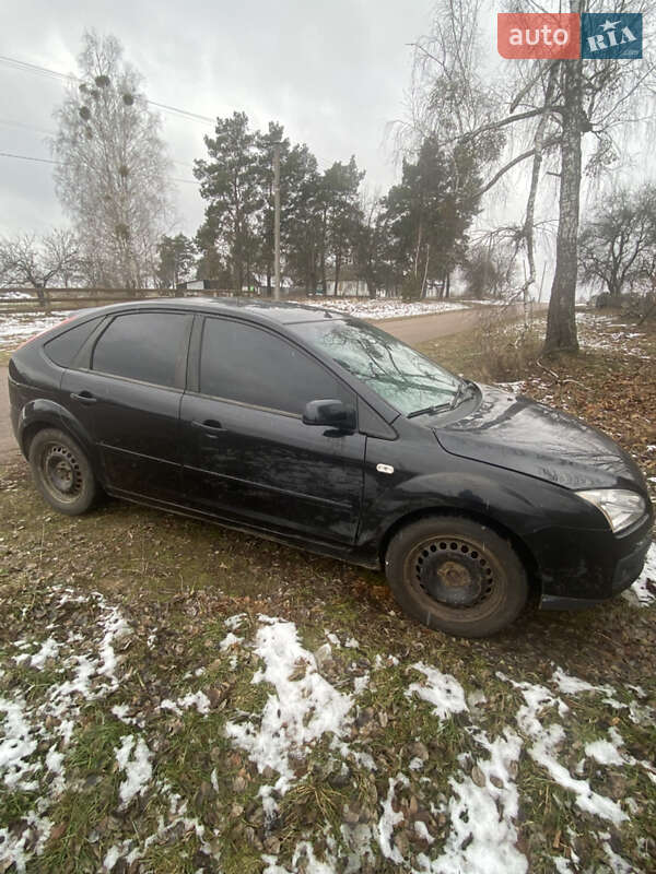 Хэтчбек Ford Focus 2007 в Коростене