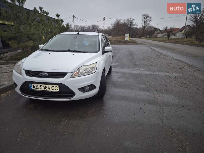 Универсал Ford Focus 2010 в Днепре