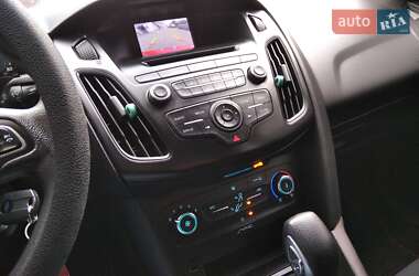 Седан Ford Focus 2017 в 