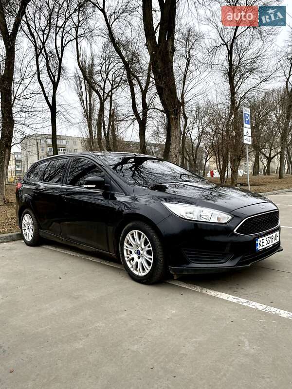 Универсал Ford Focus 2014 в Синельниково