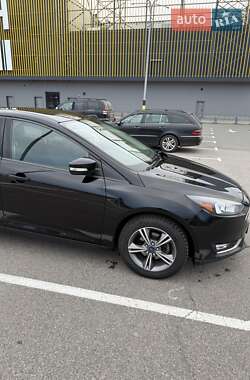 Седан Ford Focus 2017 в 