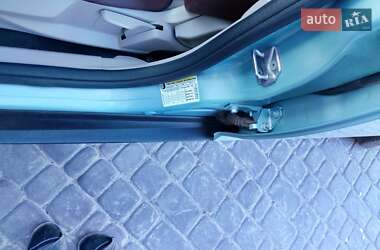 Хэтчбек Ford Focus 2012 в 