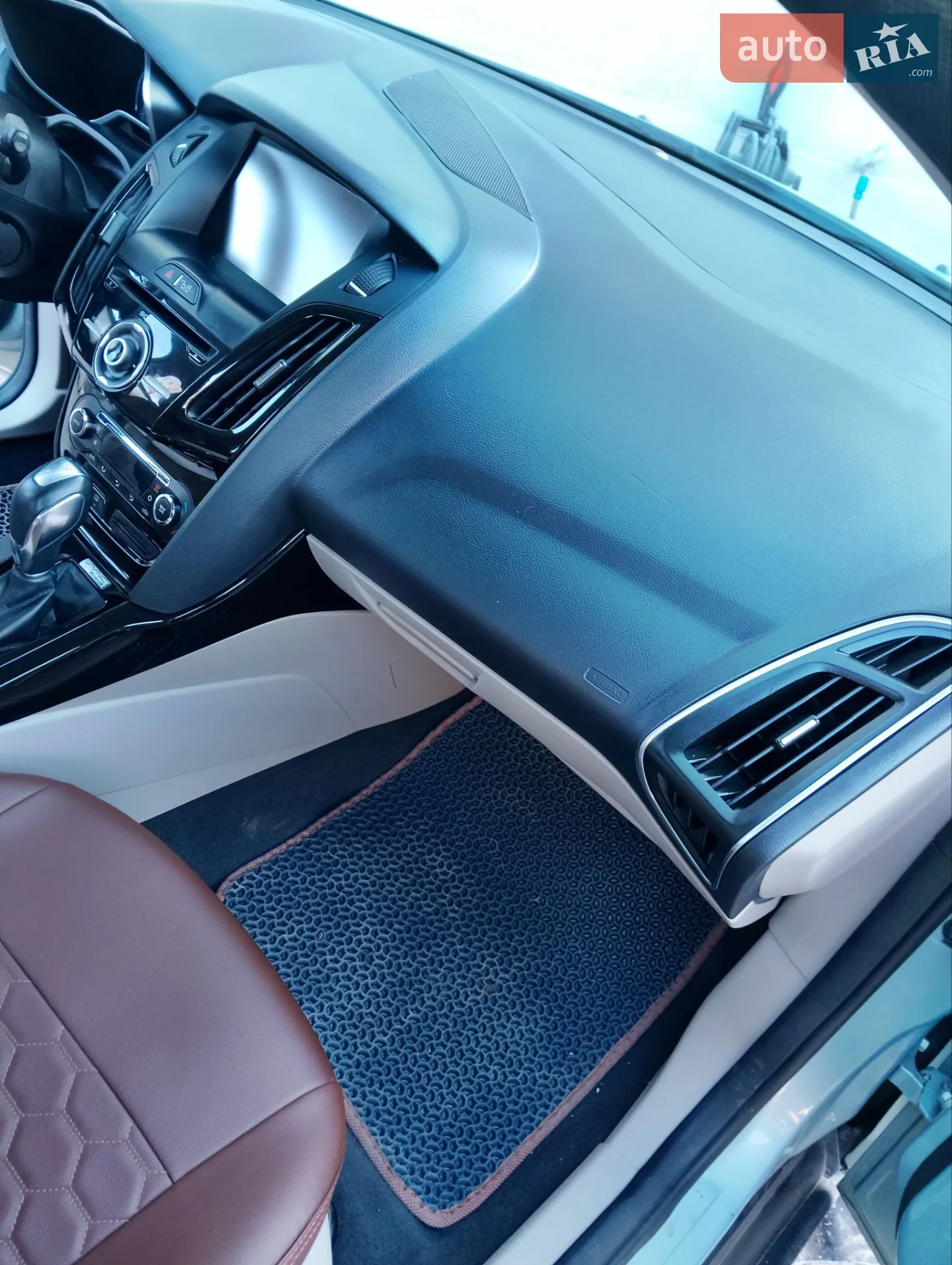 2012 Ford Focus - мініатюра 26