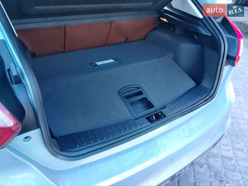 Хэтчбек Ford Focus 2012 в Луцке