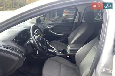 Седан Ford Focus 2012 в 