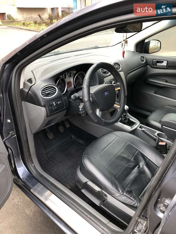 Седан Ford Focus 2008 в Калиновке