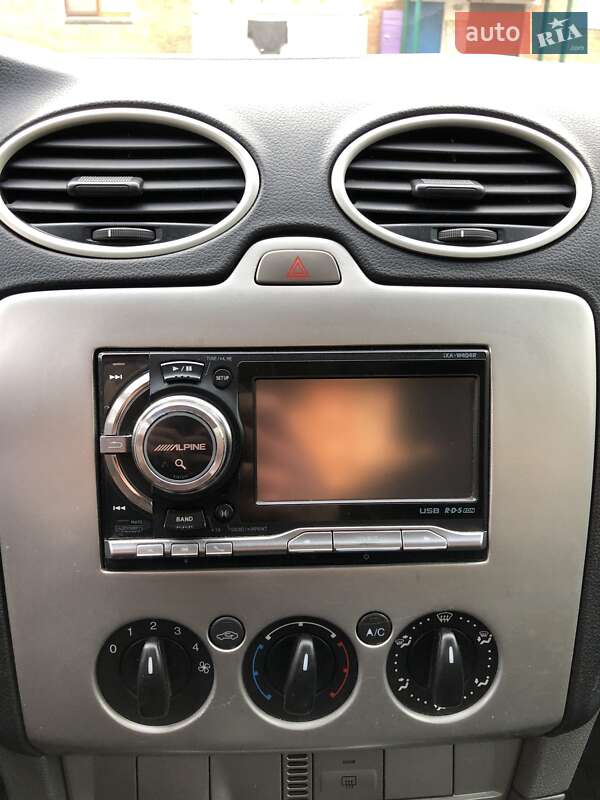 Седан Ford Focus 2008 в Калиновке