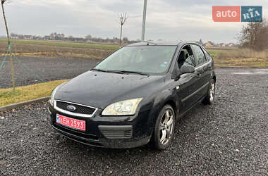 Хетчбек Ford Focus 2006 в Луцьку