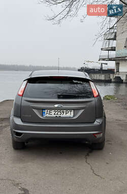 Хэтчбек Ford Focus 2011 в Днепре