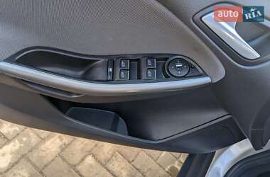 Универсал Ford Focus 2014 в 