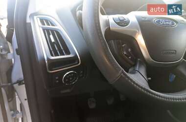 Универсал Ford Focus 2014 в 