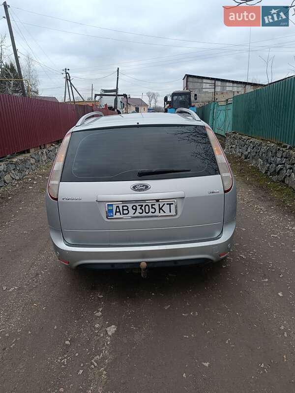 Универсал Ford Focus 2010 в Хмельнике