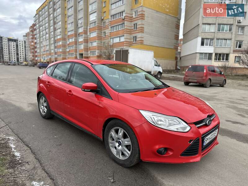 Хэтчбек Ford Focus 2012 в Сумах