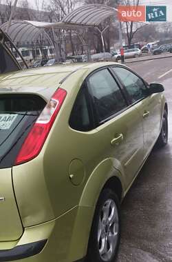 Хэтчбек Ford Focus 2007 в Днепре