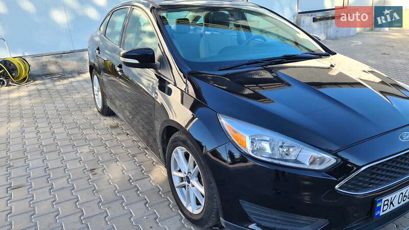 Седан Ford Focus 2016 в Ровно