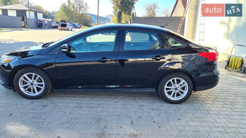 Седан Ford Focus 2016 в Ровно