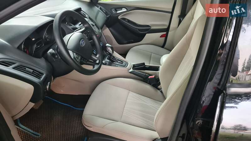 Седан Ford Focus 2016 в Ровно