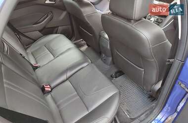 Седан Ford Focus 2012 в 