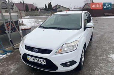 Универсал Ford Focus 2010 в Остроге