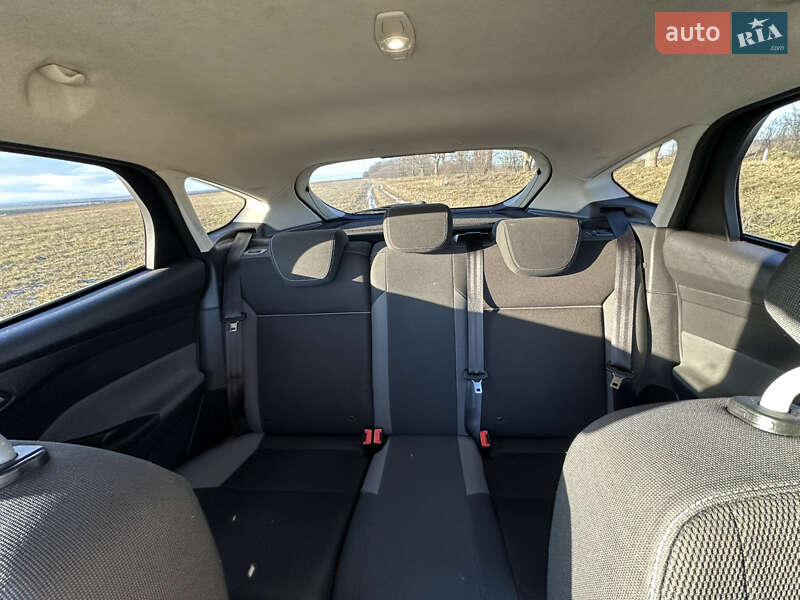 Хэтчбек Ford Focus 2011 в Черновцах