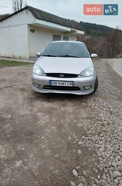Седан Ford Focus 2002 в 