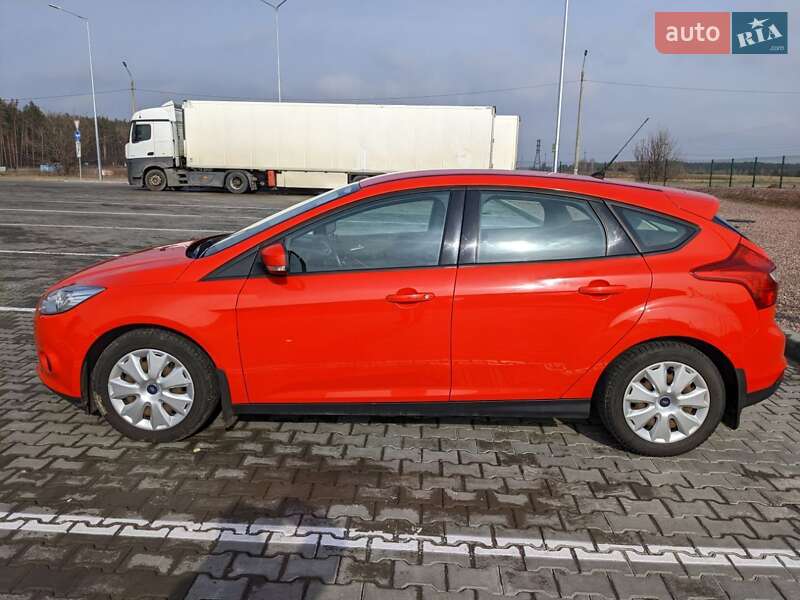 Хэтчбек Ford Focus 2014 в Буче