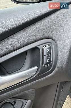 Хэтчбек Ford Focus 2015 в 