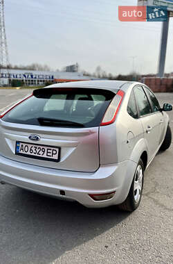 Хетчбек Ford Focus 2010 в Ужгороді