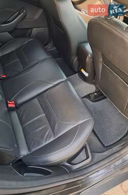 Седан Ford Focus 2016 в 