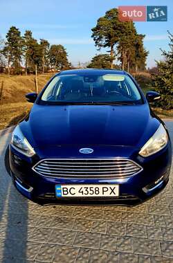 Седан Ford Focus 2017 в 