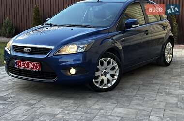 Хетчбек Ford Focus 2009 в Сарнах