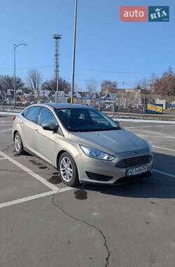 Седан Ford Focus 2015 в Днепре