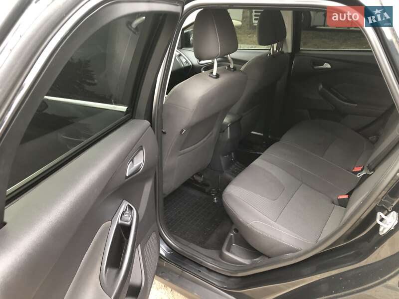 Универсал Ford Focus 2012 в Стрые фото 103 Универсал Ford Focus 2012 в Стрые