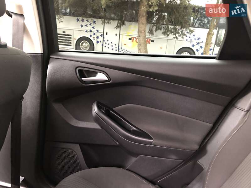 Универсал Ford Focus 2012 в Стрые фото 100 Универсал Ford Focus 2012 в Стрые