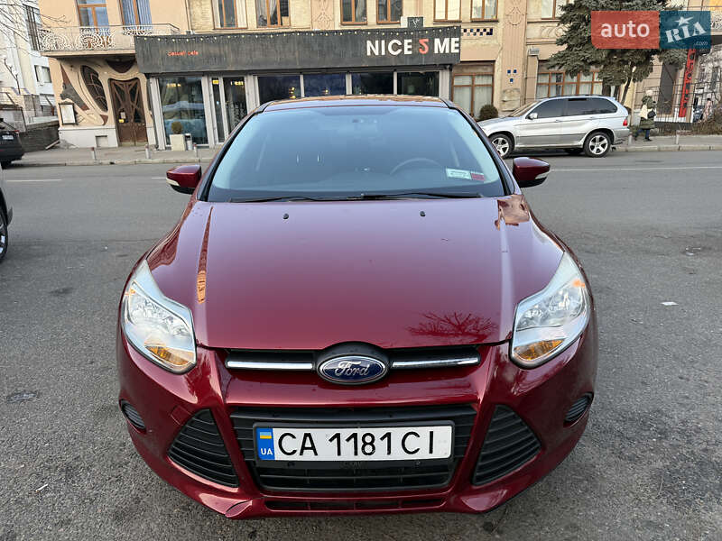 Седан Ford Focus 2013 в Черкасах